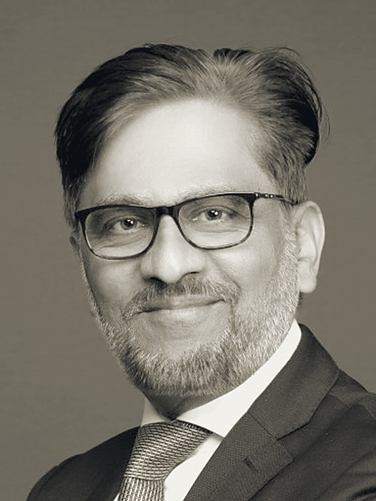 Portrait of Rahul Mahajan, Co-Founder and Partner at Meridian 55